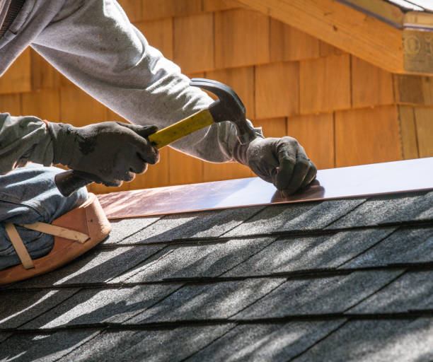 Best Emergency Roof Repair  in Pomona, KS